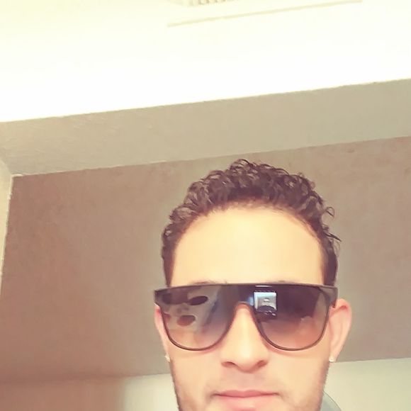 Meet your Posher, Munoz jimenez - Picture 1 of 1